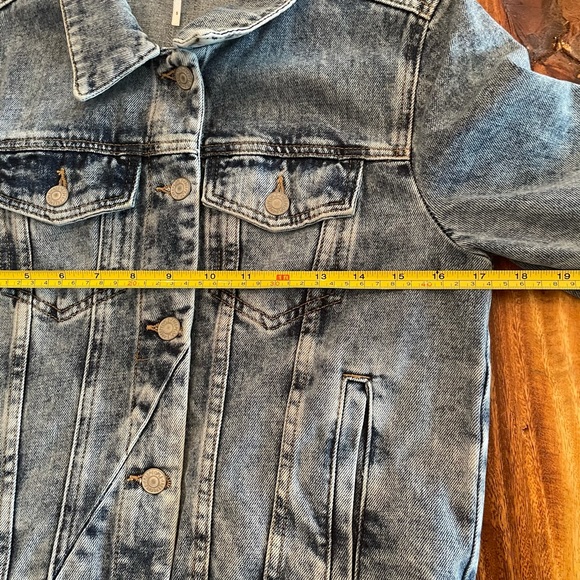 COPY - Free People Jean Jacket - Picture 10 of 10